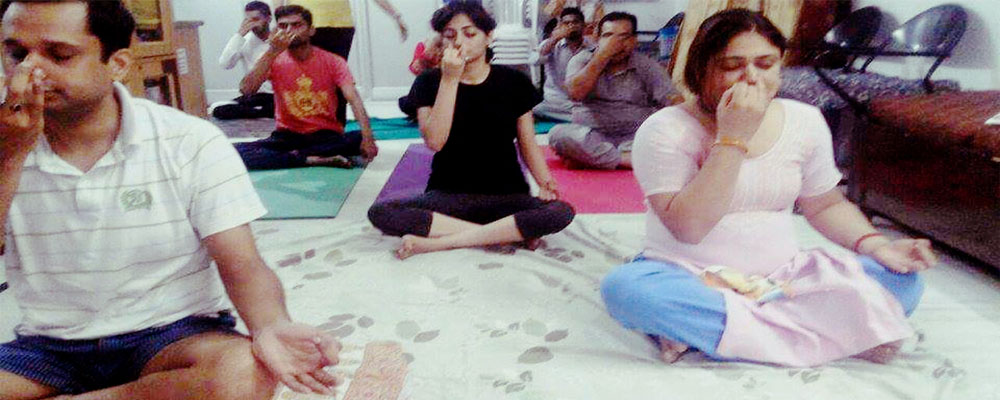 http://www.drarhathomoeoclinic.com/wp-content/uploads/2018/01/yoga1-1.jpg